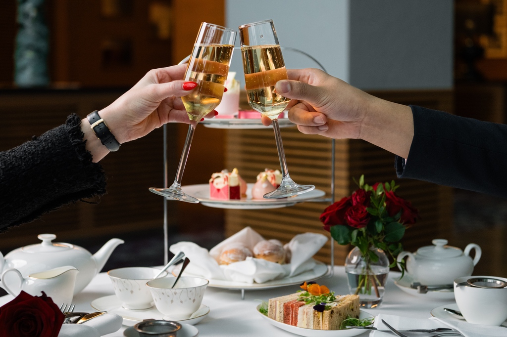 Sofitel Heathrow tweet media