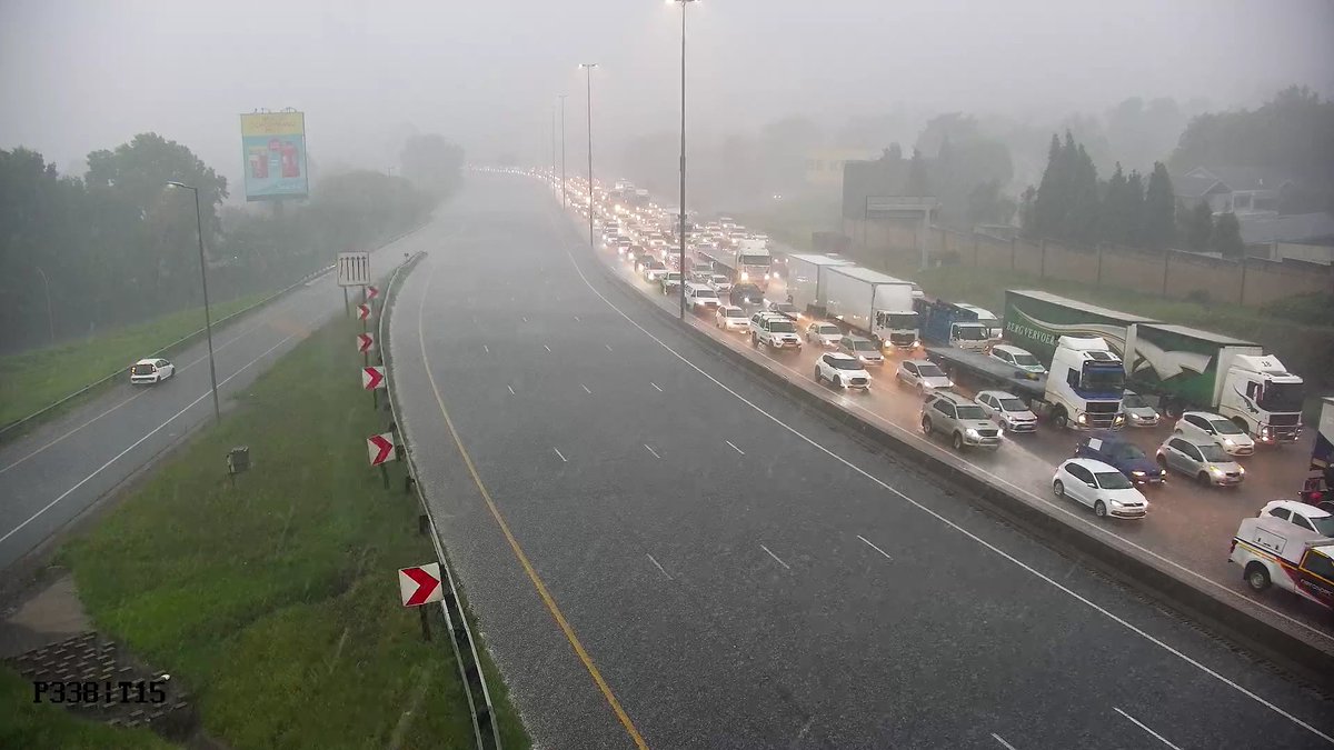 itrafficgp's tweet photo. 361538: Rain on N3 Bi-directional between Gillooly's I/C &amp; Elands I/C,  All lanes open. Expect delays. https://t.co/JKrqZRyrYE