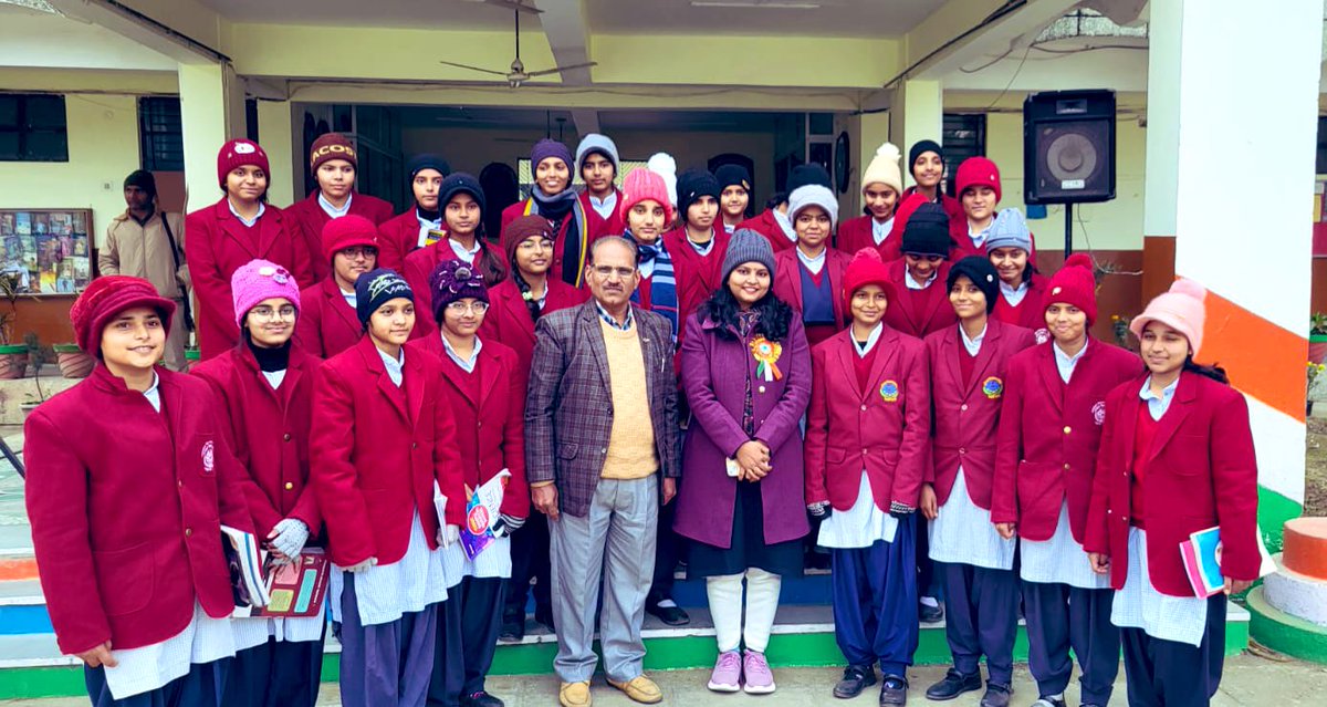 sdm_shweta's tweet photo. हमी नवोदय हों….

#saharanpur #rampur_maniharan @SaharanpurDm #navodayan #JNV #school #hostellife #education #STEM #navodaya #विज्ञान_ज्योति_योजना #Motivation https://t.co/hsxIBiOzRw