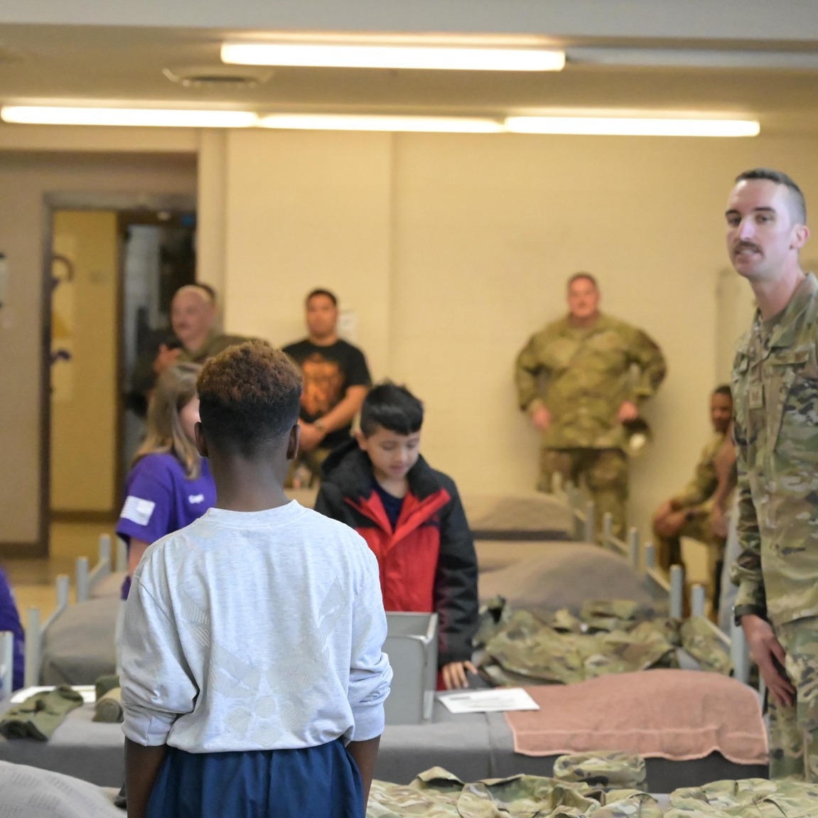 AETCommand's tweet photo. One team, one @usairforce!

🫡 to the @gatewaywing MTIs for providing these future heroes a 'Mini BMT' where local families experienced how the 324th TRS develops #Airmen and #Guardians our nation needs in order to compete, deter, and win in today's era of strategic completion. https://t.co/6bL8A6eOxe