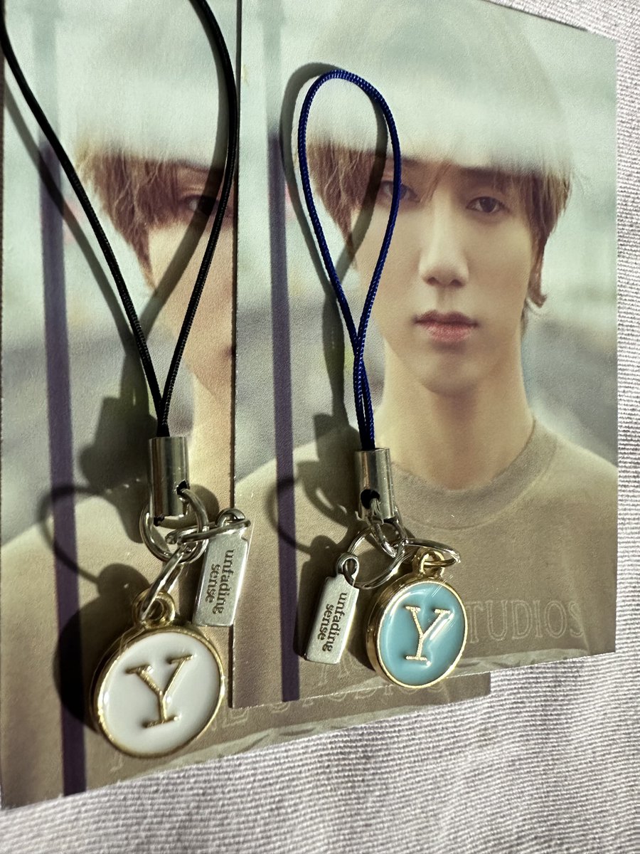 ShaleHaeHae's tweet photo. Ngayon lang ako nakapag pack haha
May freebies din ako 😊😆

See you 💙

#YesungInManila 
#Yesung #UnfadingSenseInManila https://t.co/7ubCbhXvBL