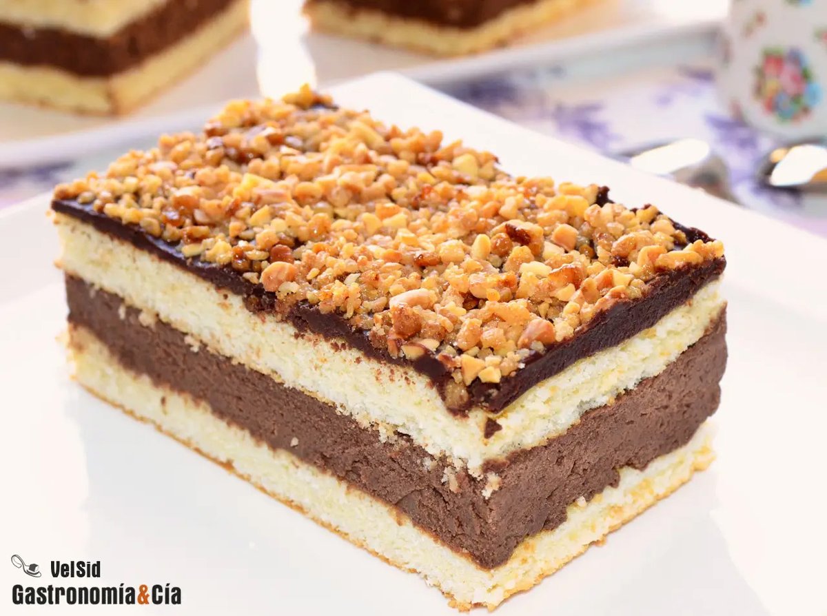 ASERCH_A_C's tweet photo. Regalos comestibles hechos en tu cocina: Una tarta, bizcocho o pastel casero y tradicional https://t.co/FUOAy6t19Q @VisionChiapas https://t.co/dbYIgVgUN6