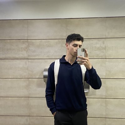 JulianT30909076's tweet photo. #NuevaFotoDePerfil https://t.co/xQvpcmUR8R