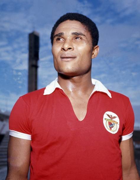 ultrasbenfica__'s tweet photo. 10 anos… “Eu sou Benfica e vou morrer Benfica.” Para sempre, Rei Eusébio. https://t.co/D18I1v1LFY