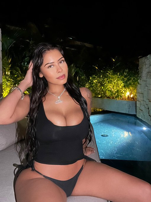 How&rsquo;s the view ? https://t.co/apQbEglx0p