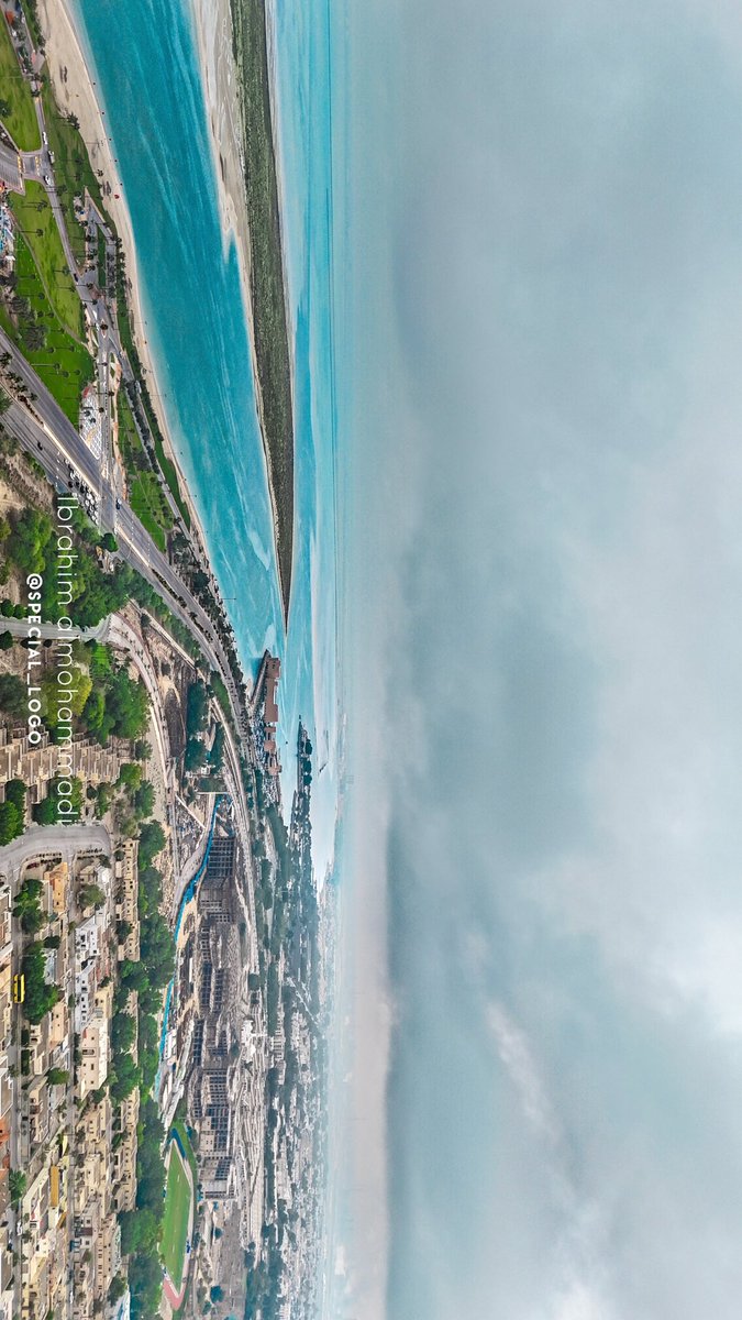 ibrahim_AA1's tweet photo. لقطة من سماء مدينة #الجبيل_الصناعية ☁️📸

#جمعة_مباركة https://t.co/V4D3L1jvzL