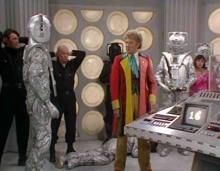 atruedrwhofan's tweet photo. #OTD 1985: The TARDIS arrived back in Totters Lane, changed its shape, and old foes returned in #DoctorWho #AttackOfTheCybermen Episode One https://t.co/TBjU2KjXJM