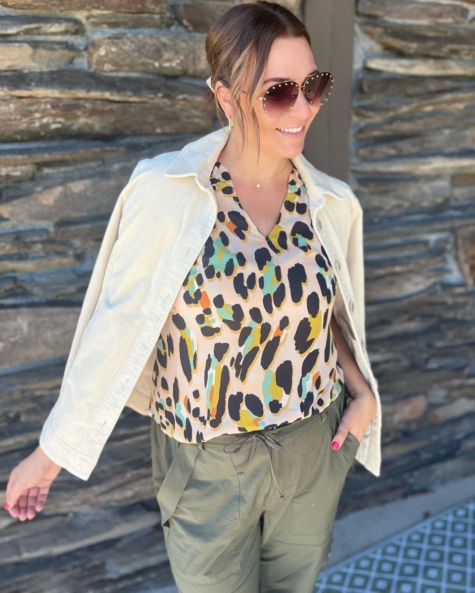 cabiclothing's tweet photo. The countdown is on! There are only a few days left to shop our Fall '23 Collection. 

Take a peek at these five faves and don't miss your opportunity to shop them before they're gone for good. https://t.co/5K2dB8WiMB https://t.co/hkH1wjqubL