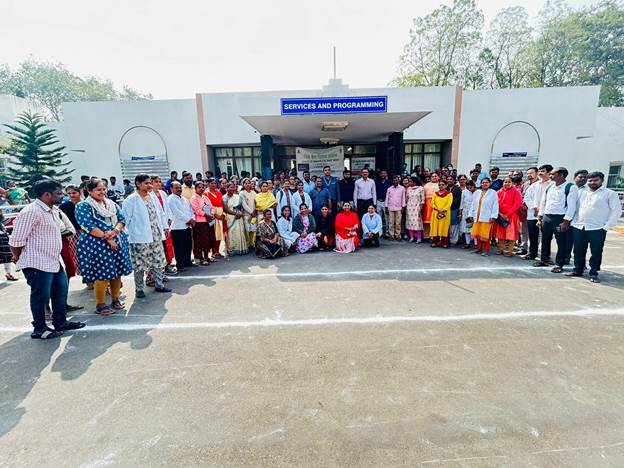 PIB_India's tweet image. Public Awareness Programs Regarding Braille script organized by National Institutions and Overall Regional Centers of DEPwD on International #BrailleDay

Read here: pib.gov.in/PressReleseDet…