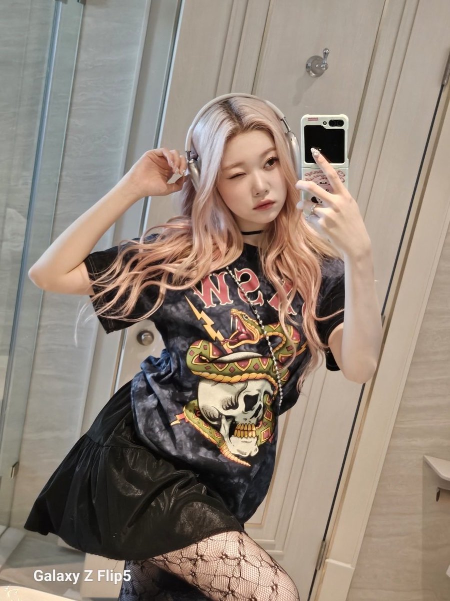 e-girl tsuki 🖤