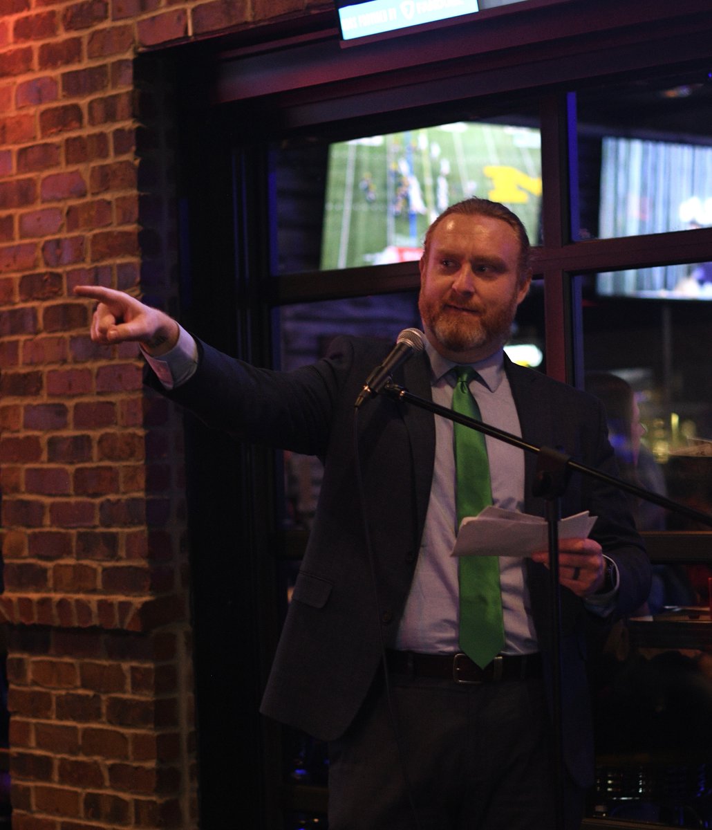 Robert Pope tweet media