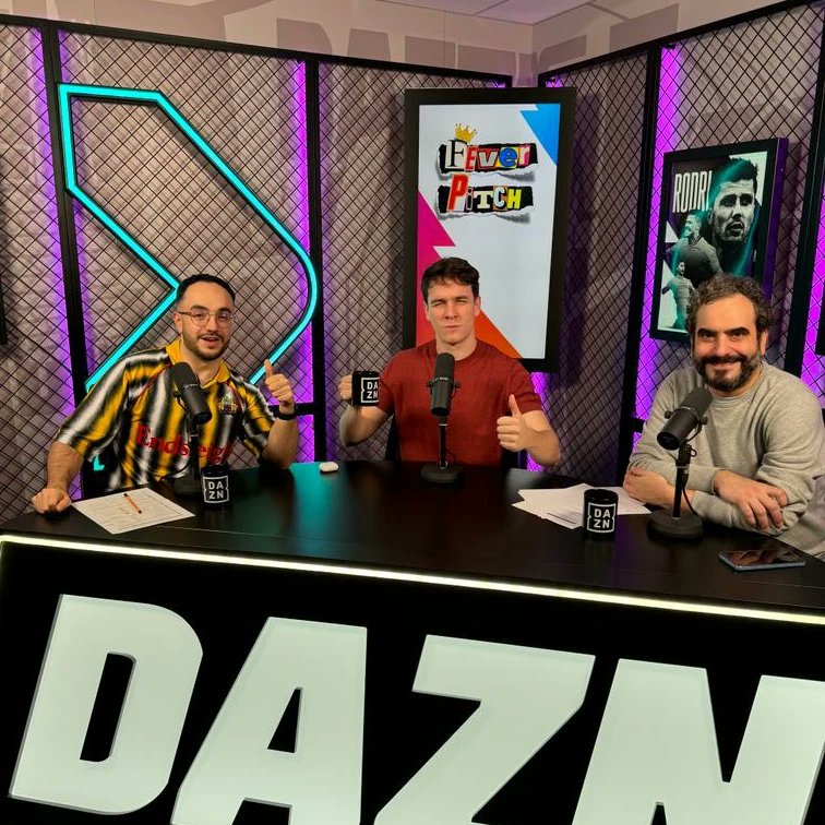 rodrigo_marciel's tweet image. 📺  Tenéis disponible en @DAZN_ES una nueva entrega de #FeverPitch donde nos centramos en la actualidad de la Premier y la previa de la FA Cup. Hago un guiño vintage a un gran derbi de este fin de semana. 👇 dazn.com/es-ES/news/f%C…
