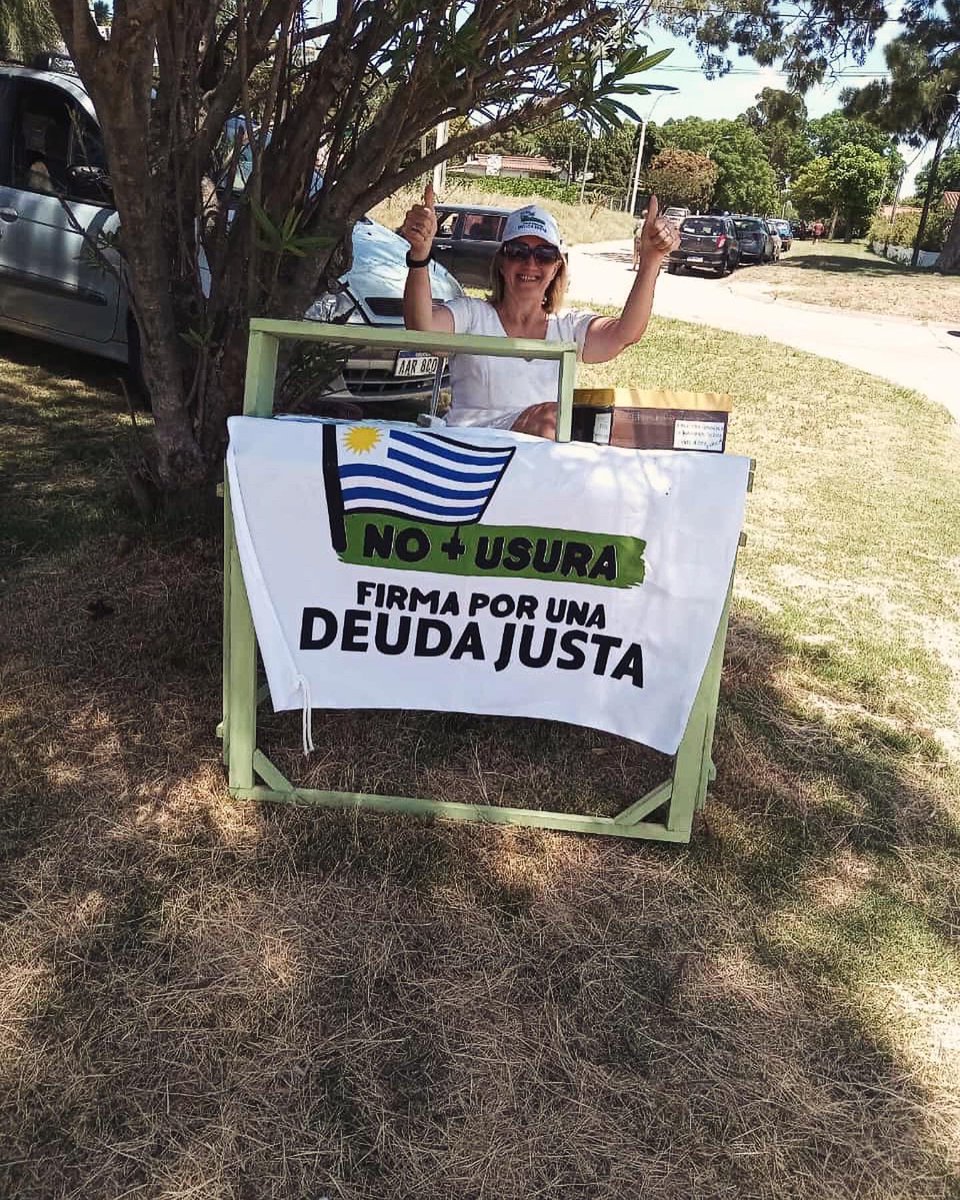 EPueblosLibres's tweet photo. Empezamos el año trabajando por una Deuda Justa.
Acercate y firmá ✍️🇺🇾
#cabildoabierto #uruguay🇺🇾 #deuda #bastadeusura #deudajusta #2024NewYear #REYES2024 https://t.co/nQovxs6NtO
