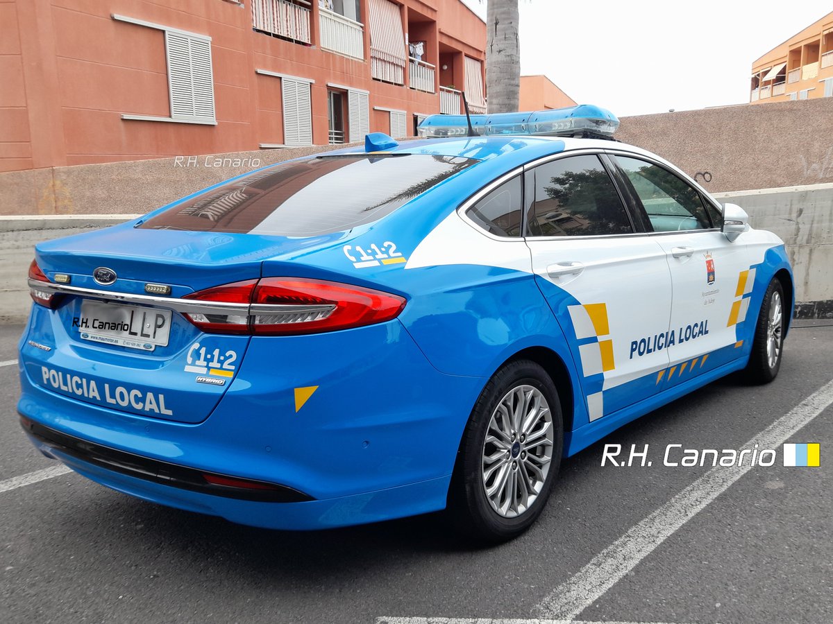 modcanario's tweet photo. 🇮🇨 Policia Local Canaria Villa de Adeje
🇺🇸 2019 Ford Mondeo Sedan Titanium HEV 2.0 Hybrid 188 cv [CD391]

#Ford #FordMondeo #FordFusion #FordCD391 #PoliciaLocalCanaria #Adeje #112Canarias #Police #Polizei #Policie #Поліція #Polisen #Polizia #Policia https://t.co/Cct3mzxq8y
