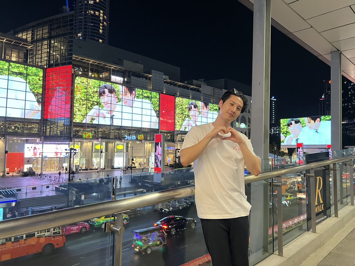 brightrpp_'s tweet photo. Thank you kubb🫶🏻☀️ 
#HappyNewYearwithBrightNonkul https://t.co/Y9m4fHbOU6