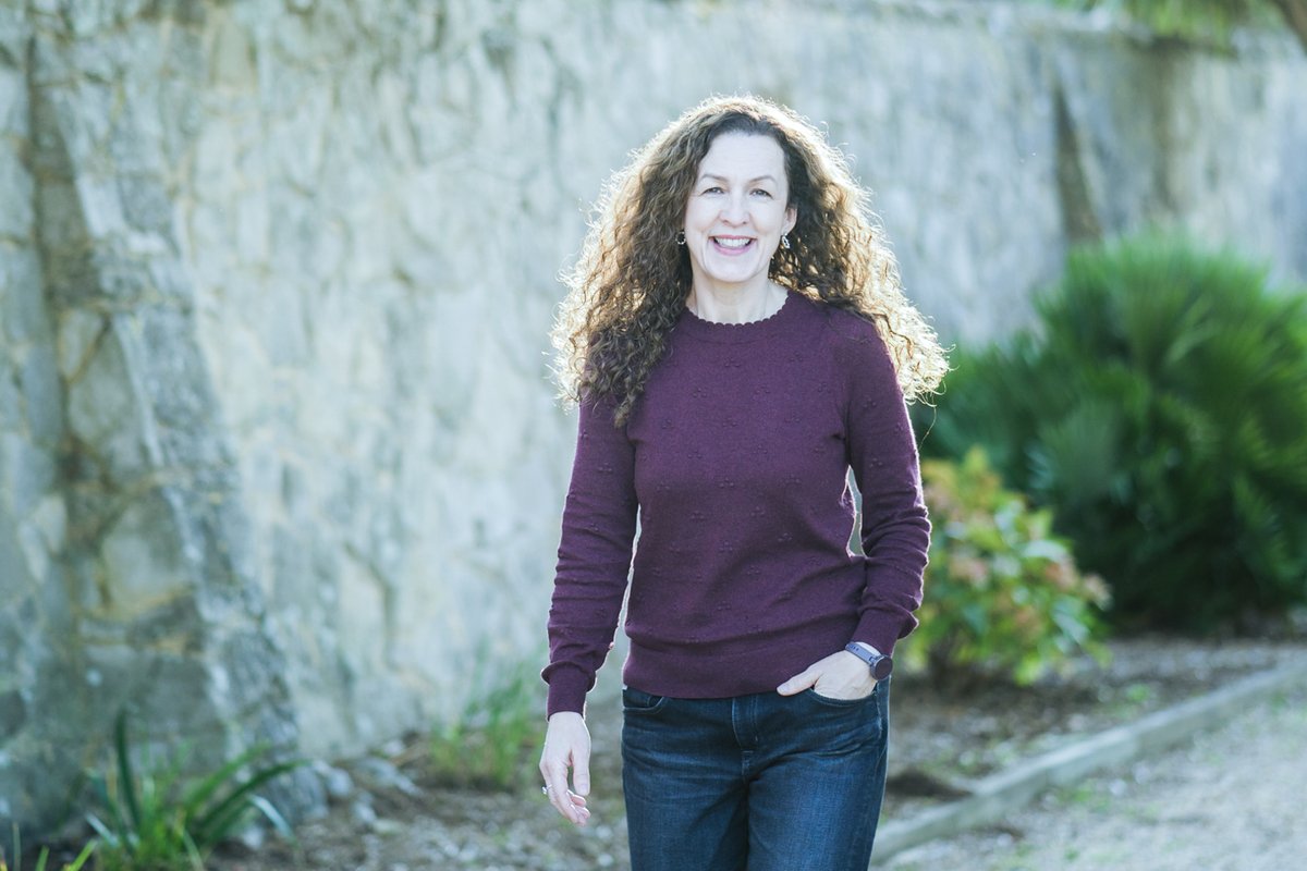 After having a year’s sabbatical from Flowerona, I’ve decided to close it today. Moving forward, I'll be creating content purely for my new venture, My Midlife Story. You’ll find me on Instagram, my website, YouTube &amp; my newsletter.   mymidlifestory.com
⁠