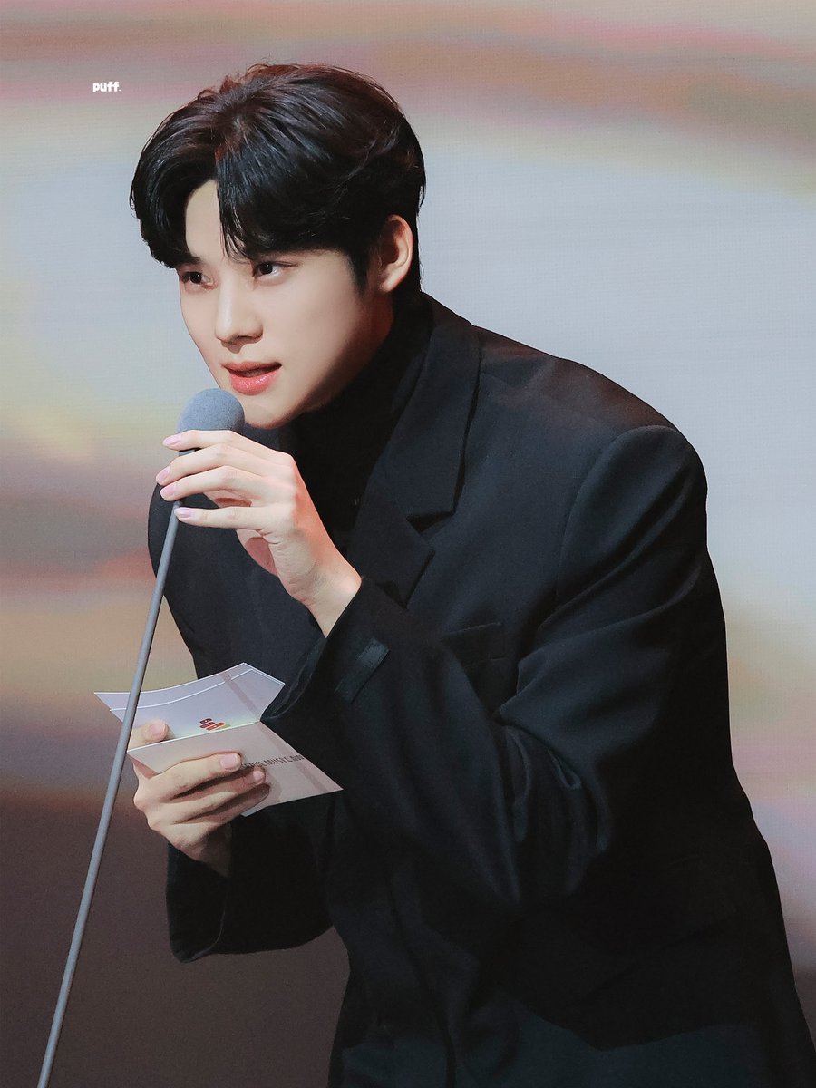 230119 서울가요대상

#문상민 #MOONSANGMIN