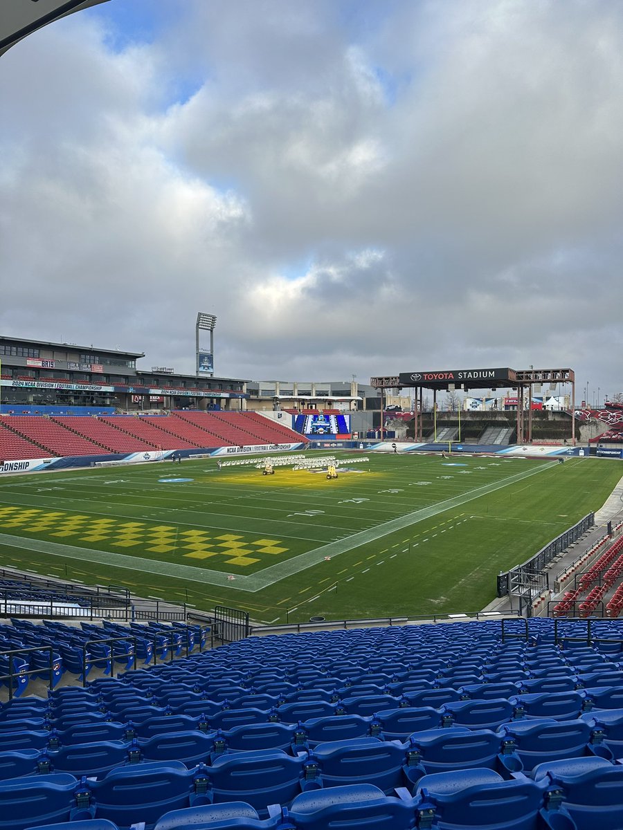 Mark Gronowski tweet media