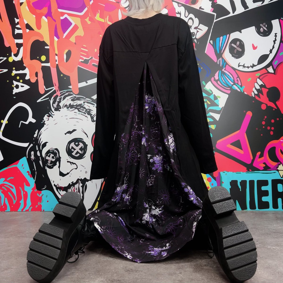 NieR_tokyo's tweet photo. 🎁本日〆切プレゼント企画🎁

当店オリジナルLONG DRESSを

🎁3名様にプレゼント🎁

レディースアイテムです🐰

◼応募方法
フォロー(@NieR_tokyo) &amp; RT
◼締切〆  本日24時

※鍵垢の方も対象内です。

是非ご参加ください🙇‍♂️🙇‍♀️ https://t.co/XzKab6vrMh