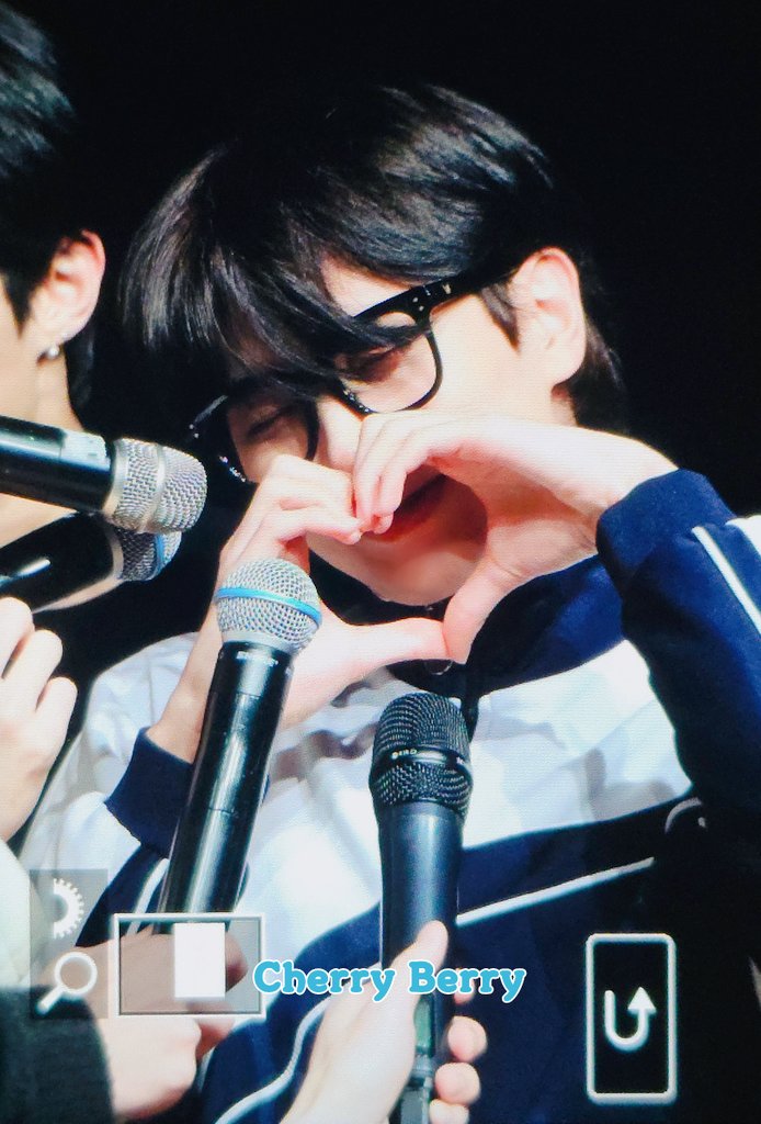 240105 병뚜껑 날리기 젤 못한 죄로 애교폭격기 되어버림 #류준민 #ATBO