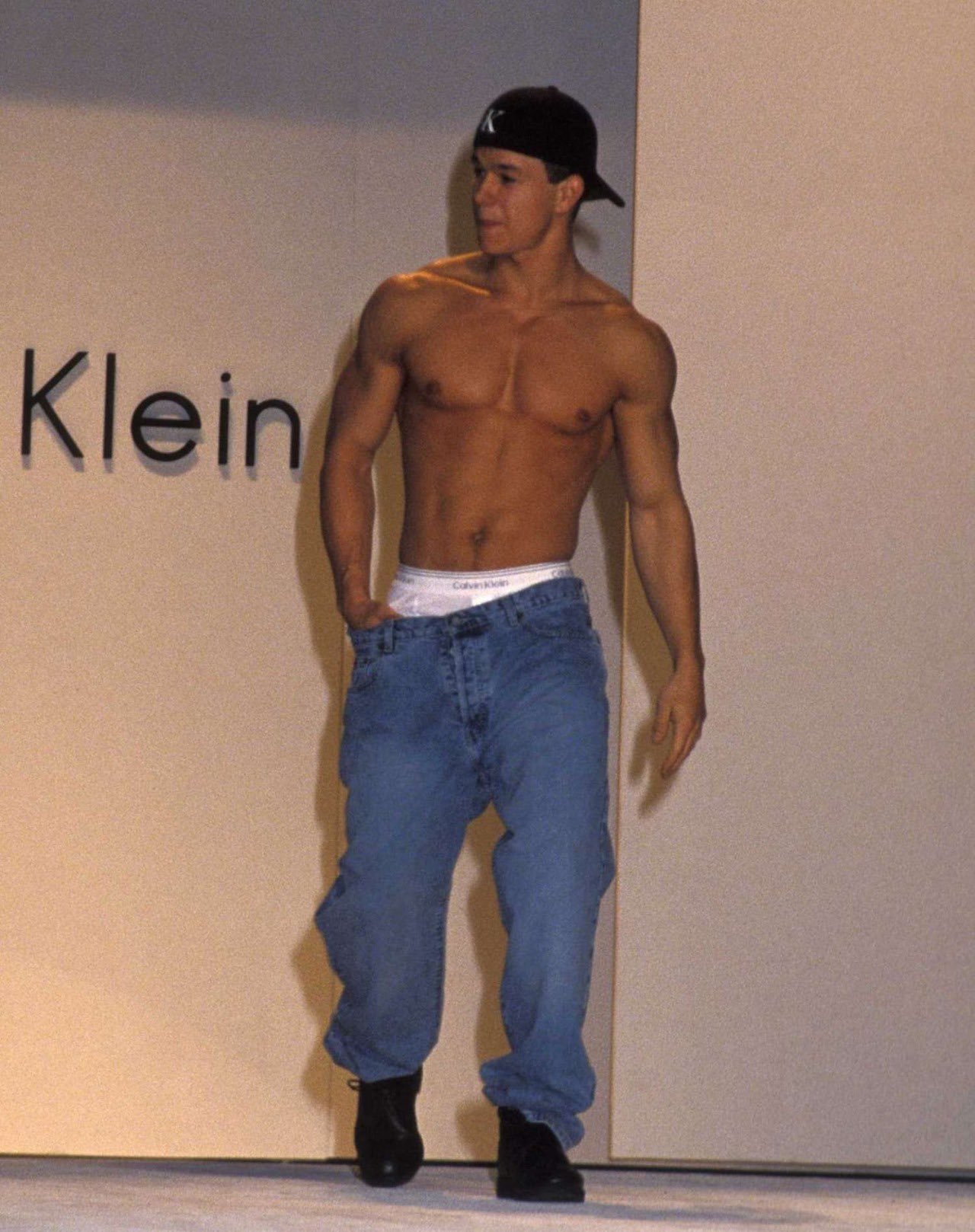 Itboytrends ♡ on X: Mark Wahlberg walking for Calvin Klein, 1993.   / X