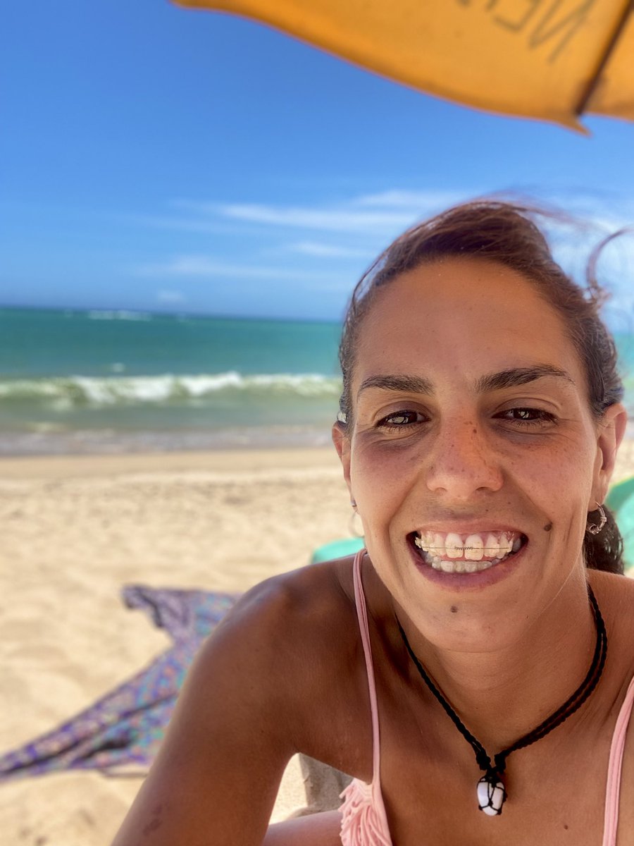 cecighigo's tweet photo. Hola 2024 🌊☀️🤍 https://t.co/DrzuA6usHL