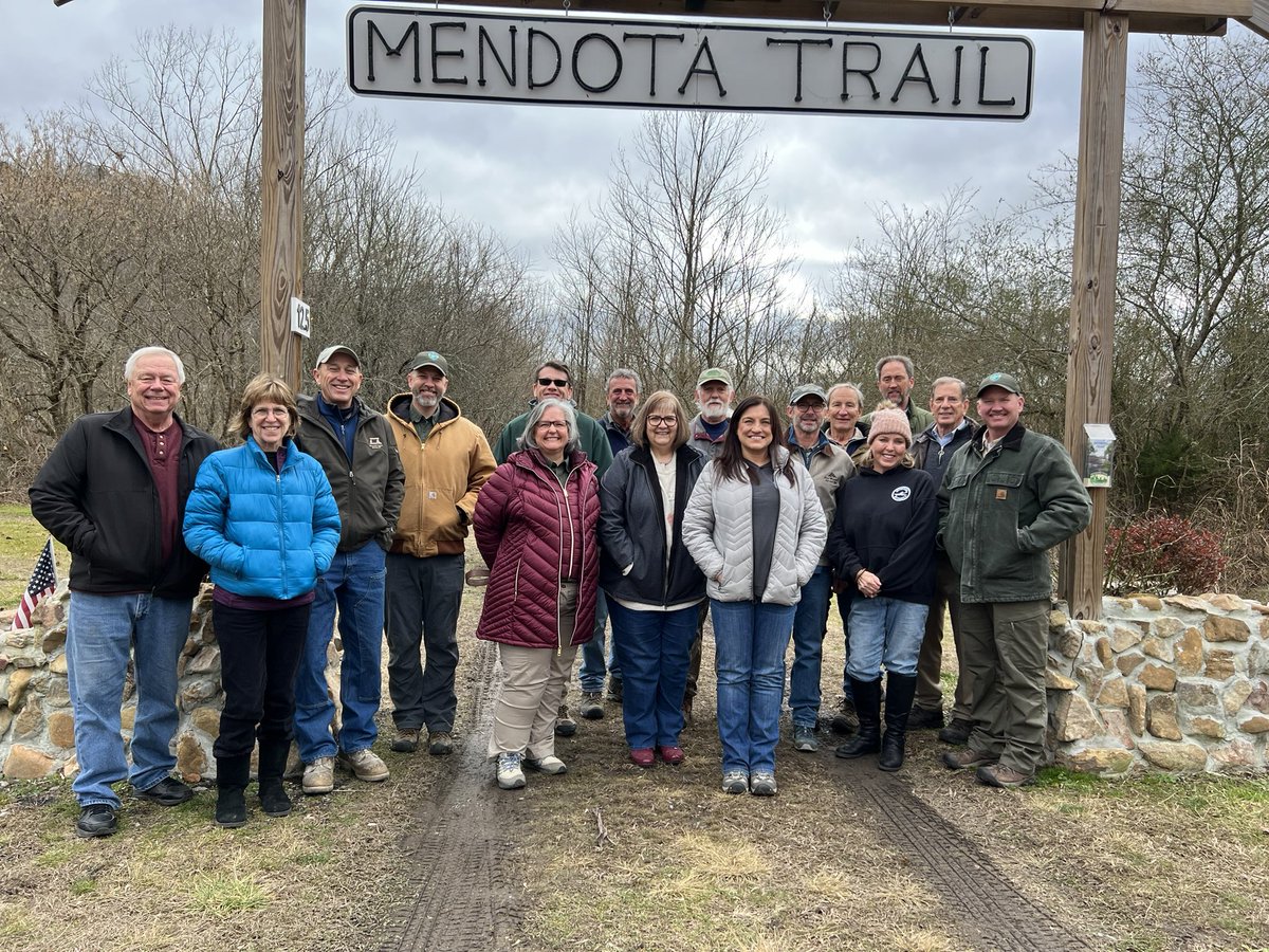 MendotaTrail's tweet photo. In 2023, I became a Washington County Park and in the first week of 2024, I had some visiors from @VirginiaDCR checking me out. I’m feeling pretty good about myself. If this ol’ railbed can do it, you can too! Don’t be afraid to dream. And dream BIG! 💚 https://t.co/C0Ca9ncxiM