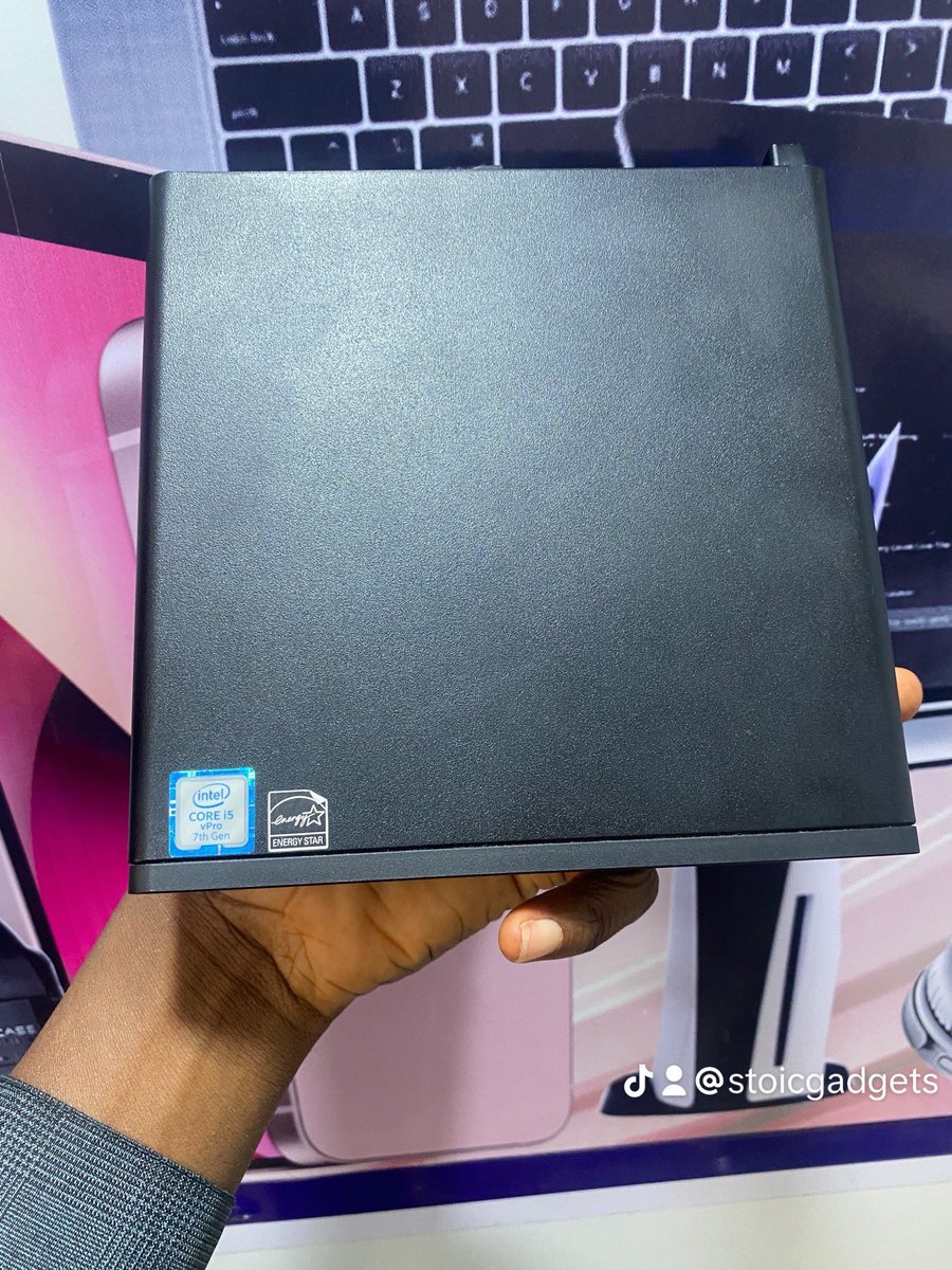 StoicGadgets's tweet photo. Hp Desktop 🖥️ || Core i5 7th Gen || 512gb SSD || DDR4 8gb SSD https://t.co/18WEWRuVSg