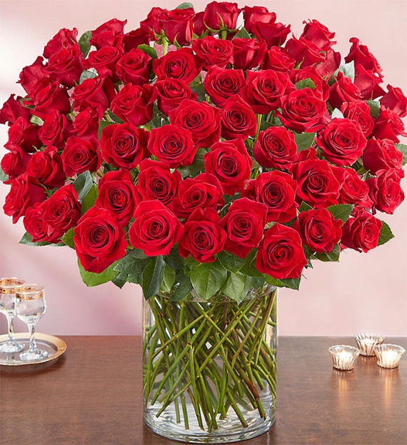 SendFlowerGiftz's tweet photo. 🌹 Indulge in pure romance with 100 exquisite long stem red roses! Our breathtaking arrangement, handcrafted by our skilled artisans, will leave your love spellbound. Let the passion bloom! #LoveBlossoms #PassionUnleashed

https://t.co/kUvziLjraG https://t.co/56e4kZ5GkJ