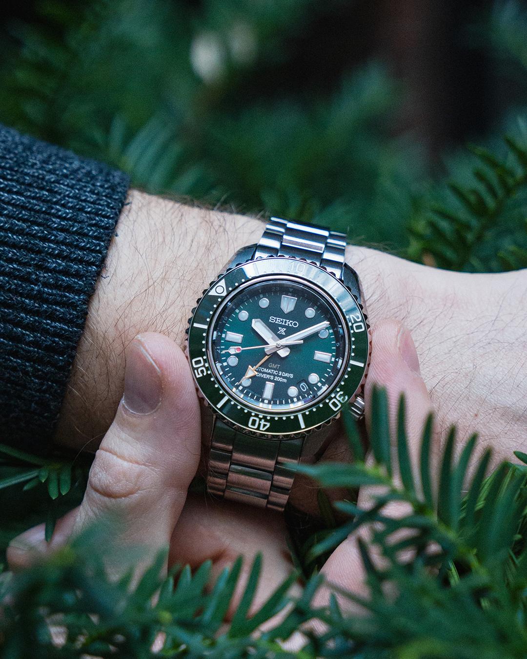 Gmt hand top