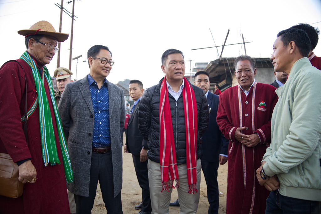 PemaKhanduBJP's tweet photo. Inspected Steel Truss bridge at Sigin Colony, Daporijo. The bridge will strengthen connectivity and ease traffic in Daporijo town.

Also reviewed the progress of Subansiri bridge at Sikarijo and met the engineers.

Hon Union Min Shri @KirenRijiju Ji, my Cabinet colleague Shri Nakap Nalo Ji and Hon MLA Shri Tanya Soki Ji were also present on the occasion.