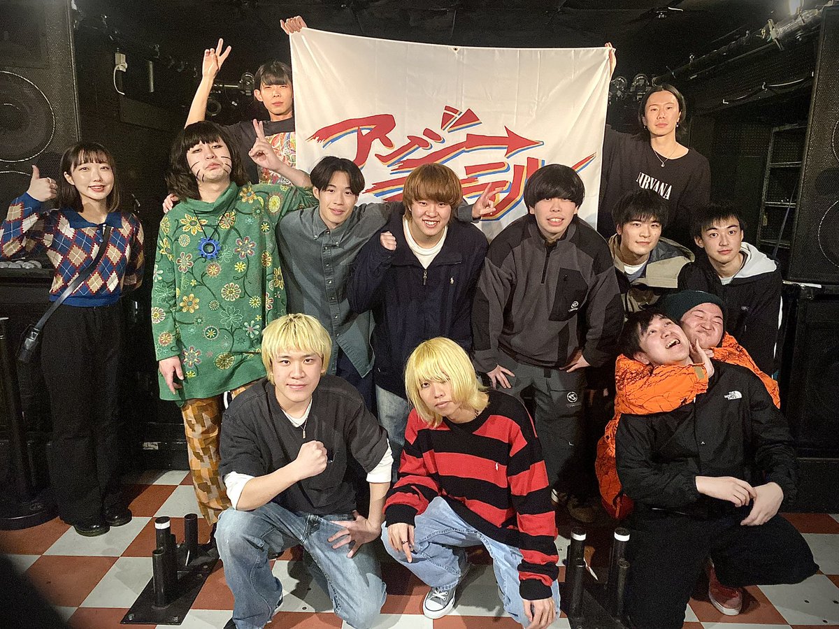 Sunapa72's tweet photo. 1月5日金曜日　FLYING SON！
アン��ーモーテルの
New E.P『Neo狂騒』Release Tour
に出ました！
ありがとうございました！！ https://t.co/PNlPYgwrt9