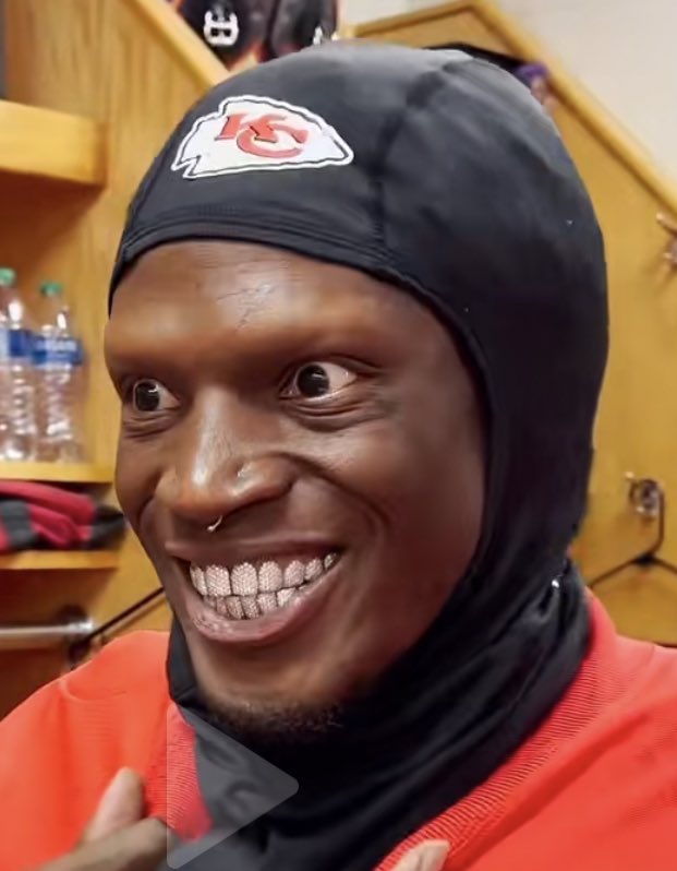 🤪 I'm going to vote a gazillion x today just to spite the Bengals trash in my replies. 🤷🏼‍♀️😂
#WPMOYChallenge    Mahomes 
#WPMOYChallenge    Mahomes 
#WPMOYChallenge    Mahomes 
#WPMOYChallenge    Mahomes 
#WPMOYChallenge    Mahomes 
#WPMOYChallenge    Mahomes