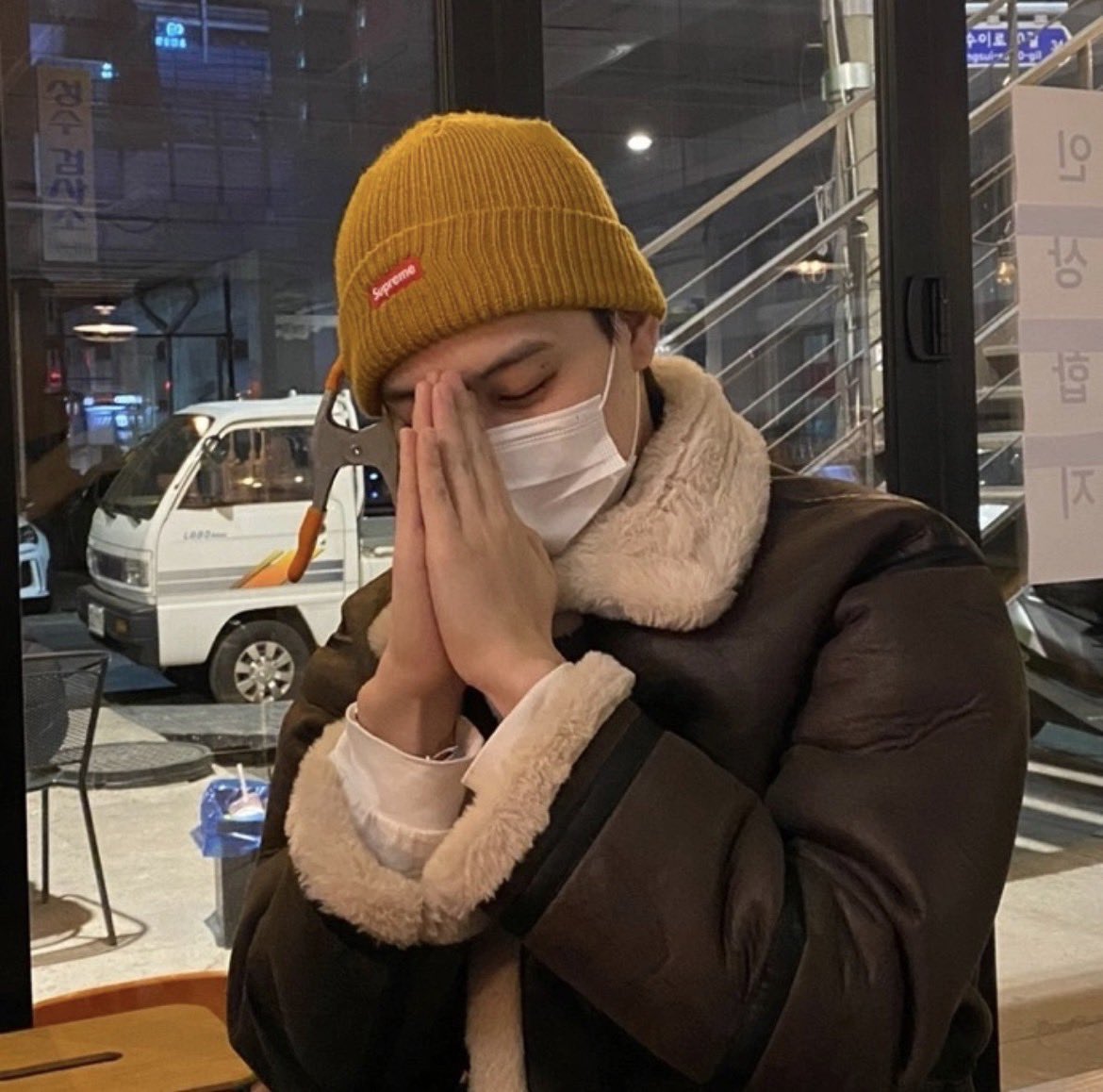 aoRJayB's tweet photo. @AoRJayB06_01 @jaybnow_hr Happy birthday to you 🎂🎉
#HAPPYJAEB30MDAY 
#JAYB  #Jaebeom #Def.
@jaybnow_hr https://t.co/9v51hyhHOq