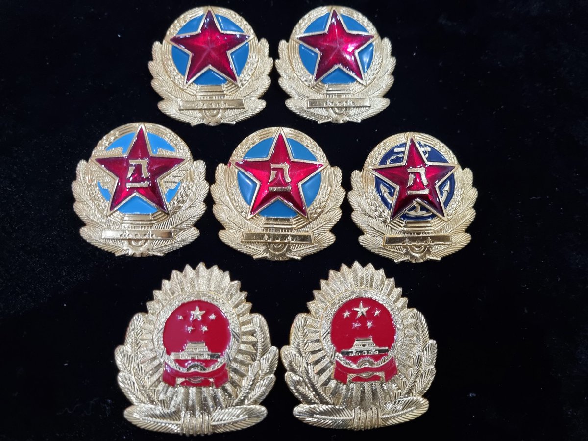 comradecuong's tweet photo. Just received 2 type 87 Chinese People's Volunteer Army cap badge, 3 set of type 87 Chinese PLA Land Force, Navy, Air Force cap badge & 2 Chinese Health Supervisor cap badge on Friday 5 January of 2023 today (🇻🇳 time zone) 😊🇨🇳👍
#Type87CapBadge
#CapBadge #Кокарда
#帽章 #모표 https://t.co/qs7LK0RaG0