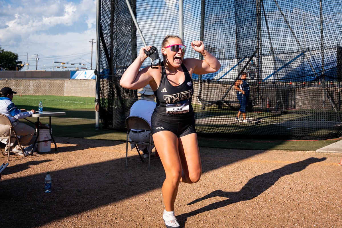 Can you tell we are excited? 

Just one more week until these Bobcats are back in action!

#EatEmUp