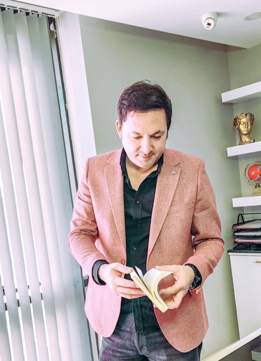 CelbisDuran's tweet photo. Yeni bir dönemin
başlaması için bazı şeylerin
sona ermesi gerektiğini
kabul edin. https://t.co/TlZGsw9jIR