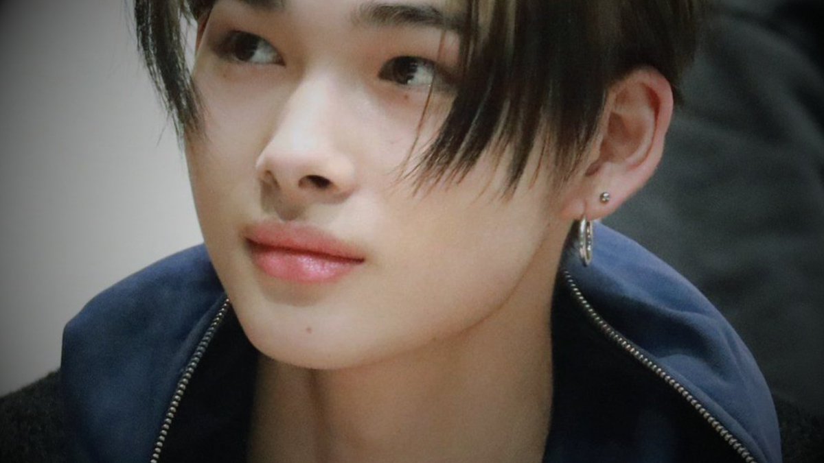 hnksagi's tweet photo. love and liabilities.
hoonki au

the billionaire's son paris nishimura is a spoiled brat with a temper to match it, and lurch park was hired to keep him in check. https://t.co/31SCY5HDp0