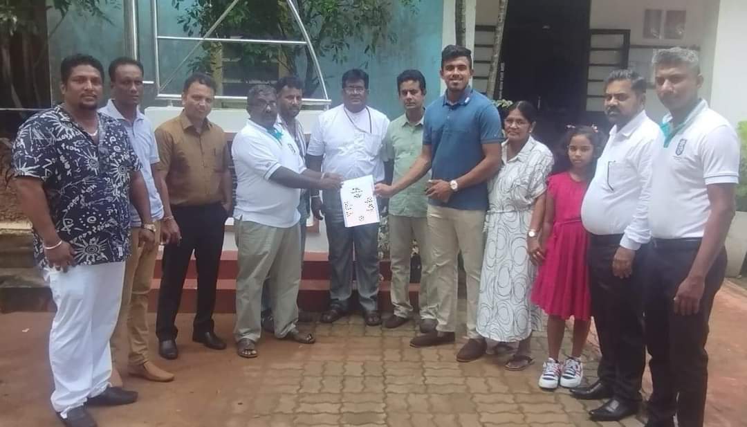 Back to where it all began! 🇱🇰🏏 Maheesh Theekshana returns to Sedawaththa Siddhartha College school where he started it all, with gratitude. A heartfelt visit, sharing memories, and giving back to the school that shaped his journey. He also donated funds to School’s Past