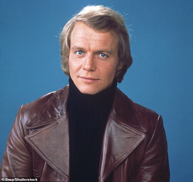 colintlbt's tweet photo. R.I.P David Soul https://t.co/QusTfp4j7q
