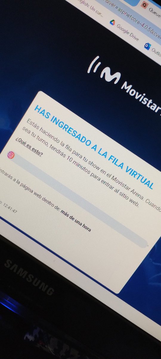 MMM2177842's tweet photo. Una fila para registrarme ? Es joda ? 
Me quejaba de Allaccess pero la página de Movistar arena no se queda atrás... Espérame Floricienta https://t.co/uzjNrRbI8J