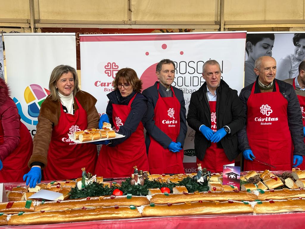 txesalaespada's tweet photo. #Roscón #Solidaridad #Bizkaia #Opil
🥯 Otro año más, un placer haber participado en el Roscón Solidario.
@caritas_bizkaia https://t.co/kp87j6kf7c