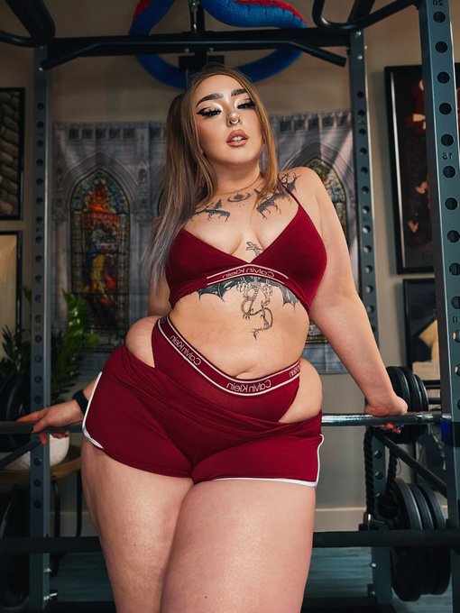 Watch 🦇 𝖑𝖎𝖈𝖍𝖑𝖎𝖓𝖌𝖘 | OF 🖤💋's leaked NSFW photo on TwXstars