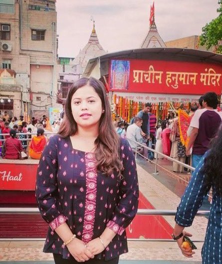 Shubhamshuklamp's tweet photo. भावना गुप्ता पर फर्जी SC/ST एक्ट में केस दर्ज हुआ. बड़े मीडिया चैनल में थीं. बड़े वकील कर लिए. हाईकोर्ट चली गईं. FIR रद्द करवा लिया. लेकिन गांव में रहने वाला गरीब किसान क्या करे? बिना जांच पहले जेल जाए? पैसा खर्च करे? https://t.co/Ko0VC1w8k0