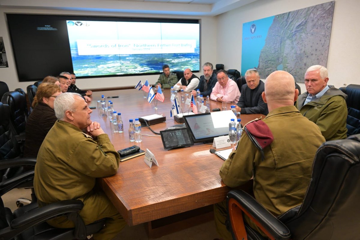 Mike Pence tweet media