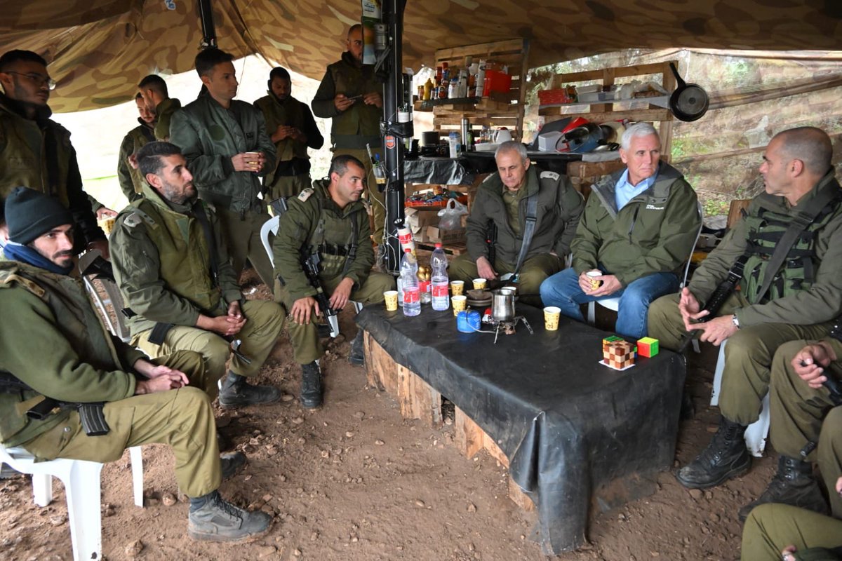 Mike Pence tweet media