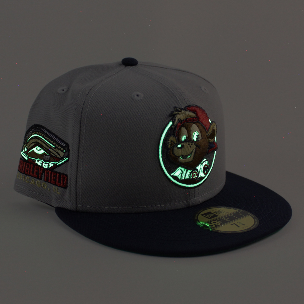 ECAP_CITY's tweet photo. 🐻 Chicago Cubs Clark the Cub Mascot Wringly field 59Fifty New Era Fitted Cap in Gray, Navy &amp; Green Bottom.

Inspired by Air Jordan 1 High 85 Georgetown College 

-

Shop Here
https://t.co/VUmJ1Dpauq

-

 #ChicagoCubs #ClarktheCub #clark #Mascot #neweracap #ecapcity @ClarktheCub https://t.co/t0aS1jl0RV