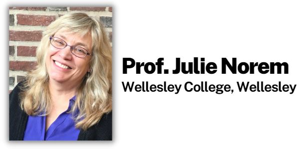 WBZNEWeekend's tweet image. Did you make any #NewYearsResolutions this year? Whatever your goals are, it's important to ensure you're setting yourself up for success. Prof. Julie Norem @Wellesley joins @NicholeDWBZ this week to discuss. #Podcast on your favorite platform or here: tinyurl.com/2ppyt7ex