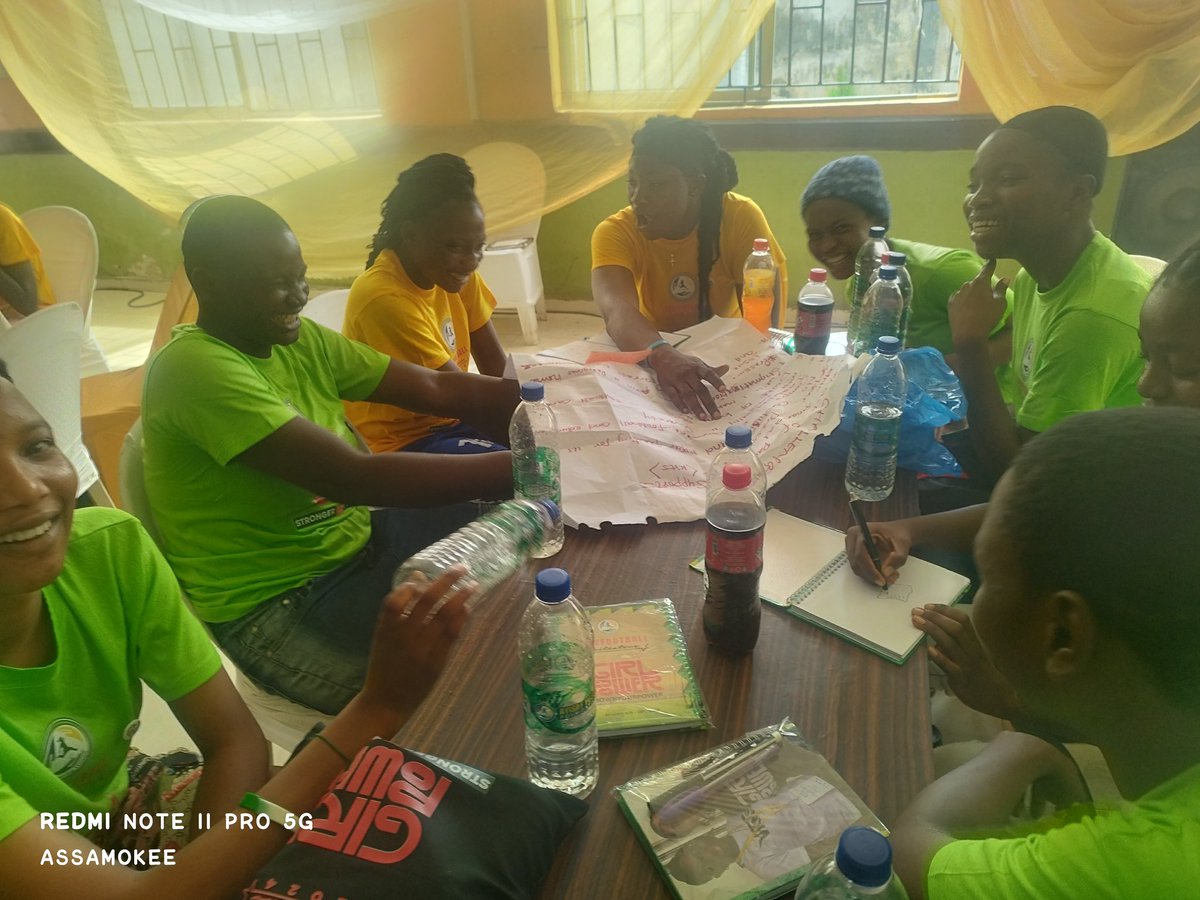 SheFootball tweet media