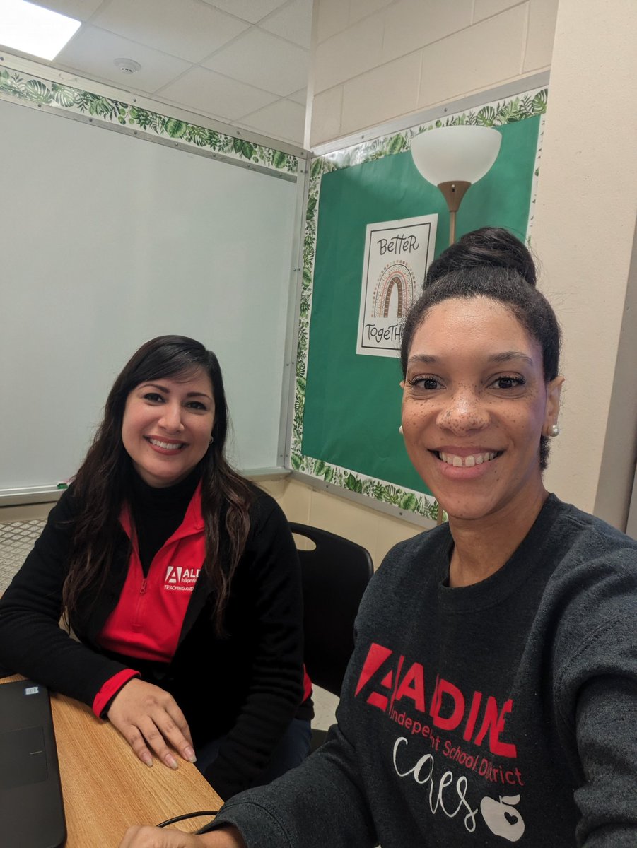 Billie Davis tweet media